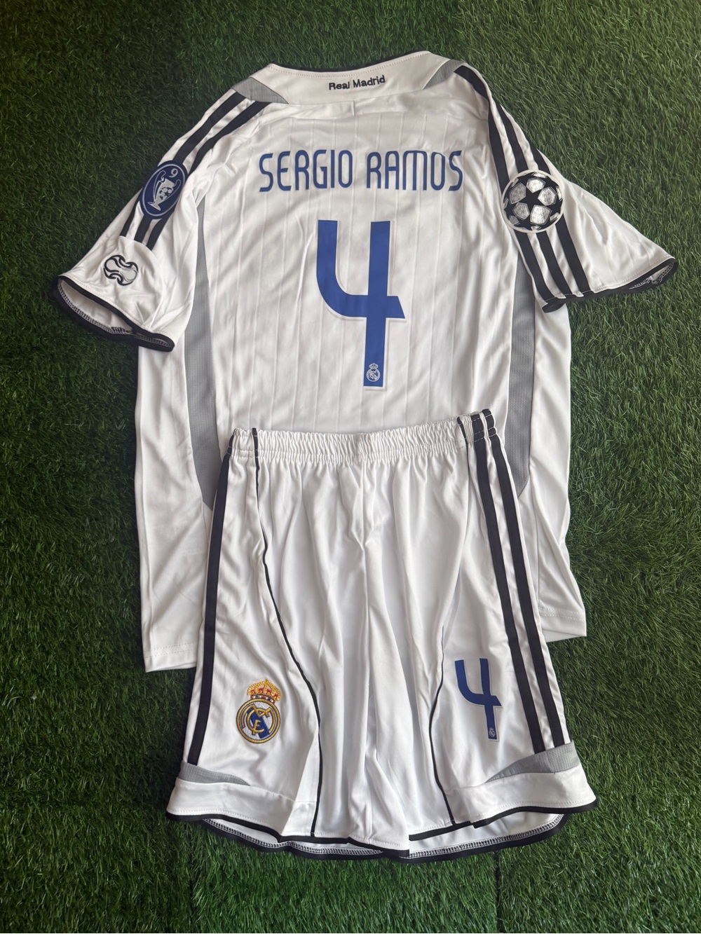 Sergio Ramos Madrid jersey kids set